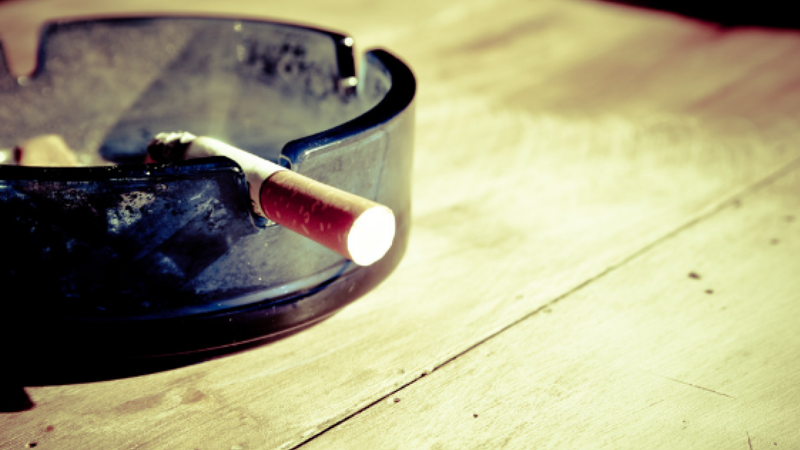 do cigarettes help with bowel inflammation Smoking or vaping and Crohn's Disease, Ulcerative Colitis or Microscopic Colitis (IBD) do cigarettes help with bowel inflammation Smoking or vaping and Crohn's Disease, Ulcerative Colitis or Microscopic Colitis (IBD)