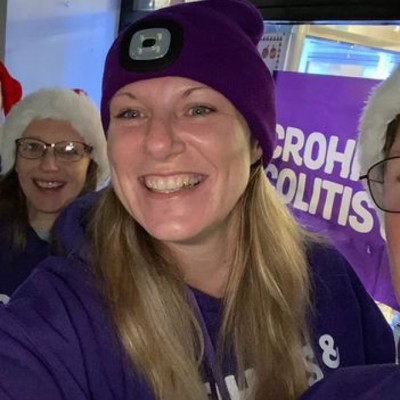 Crohn's & Colitis UK supporters wearing purple t-shirts
